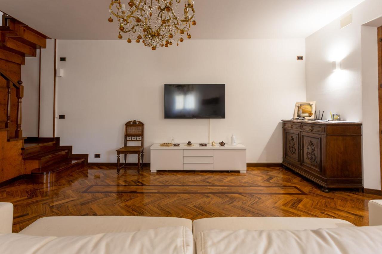 La Principessa Nera B&B Ostra Zewnętrze zdjęcie