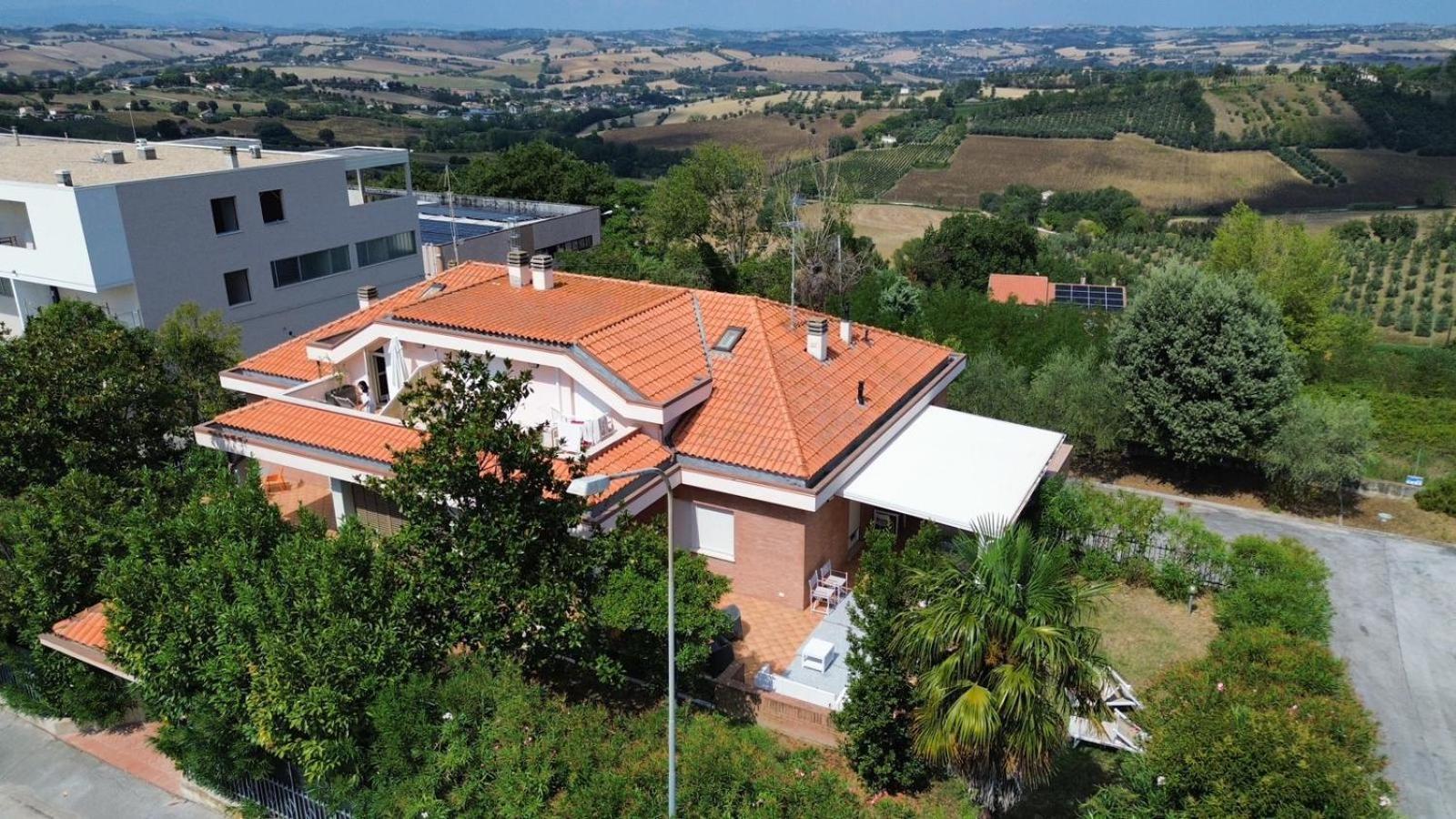 La Principessa Nera B&B Ostra Zewnętrze zdjęcie